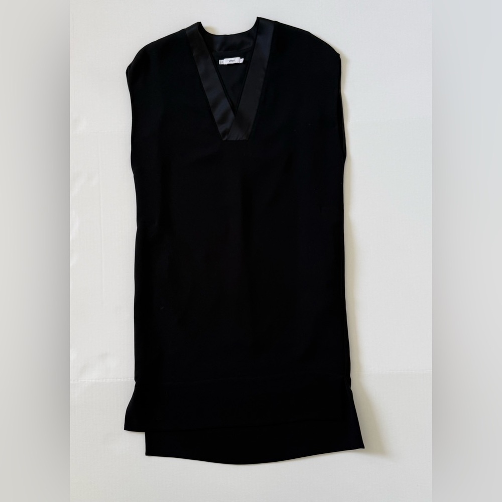 Vince Black V-Neck Sheath Dress